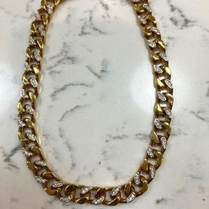 Nina Ricci 22K plated chain with Swarovski gems